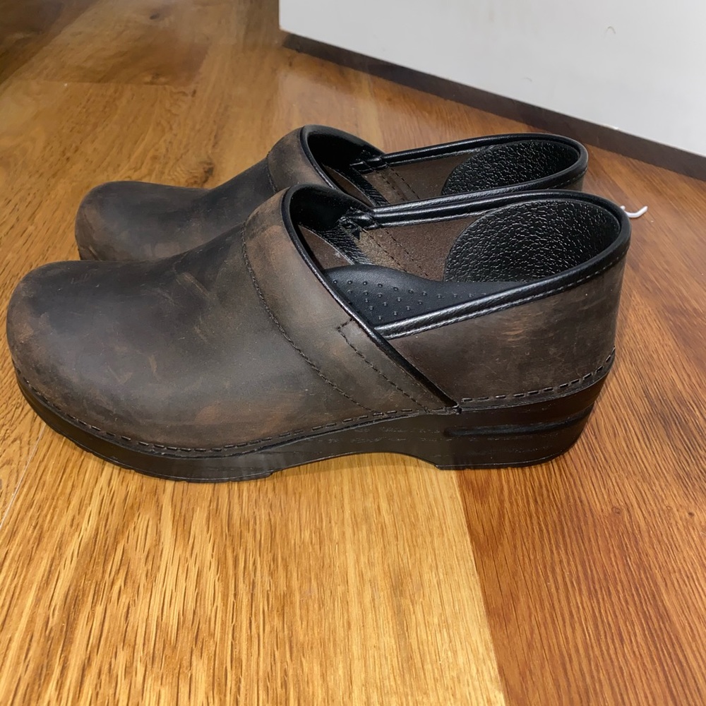 Dansko Professional